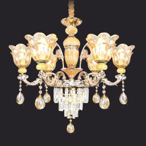 Đèn chùm trang trí cao cấp, kết hợp pha lê lấp lánh và chi tiết kim loại tinh xảo, mang lại vẻ đẹp hiện đại và sang trọng cho phòng khách, biệt thự hay sảnh lớn