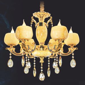 Đèn chùm trang trí cao cấp, kết hợp pha lê lấp lánh và chi tiết kim loại tinh xảo, mang lại vẻ đẹp hiện đại và sang trọng cho phòng khách, biệt thự hay sảnh lớn