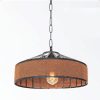 Đèn thả trần đem đến sự kết hợp hoàn hảo giữa công năng chiếu sáng và tính thẩm mỹ. Ánh sáng ấm áp, bền bỉ, giúp không gian thêm phần sang trọng, hiện đại và gần gũi