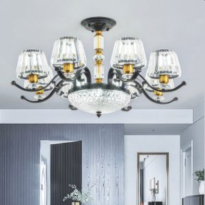 Đèn chùm trang trí cao cấp, kết hợp pha lê lấp lánh và chi tiết kim loại tinh xảo, mang lại vẻ đẹp hiện đại và sang trọng cho phòng khách, biệt thự hay sảnh lớn