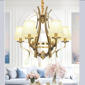 Đèn chùm trang trí cao cấp, kết hợp pha lê lấp lánh và chi tiết kim loại tinh xảo, mang lại vẻ đẹp hiện đại và sang trọng cho phòng khách, biệt thự hay sảnh lớn