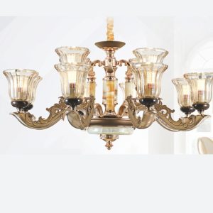 Đèn chùm trang trí cao cấp, kết hợp pha lê lấp lánh và chi tiết kim loại tinh xảo, mang lại vẻ đẹp hiện đại và sang trọng cho phòng khách, biệt thự hay sảnh lớn
