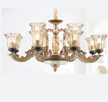 Đèn chùm trang trí cao cấp, kết hợp pha lê lấp lánh và chi tiết kim loại tinh xảo, mang lại vẻ đẹp hiện đại và sang trọng cho phòng khách, biệt thự hay sảnh lớn