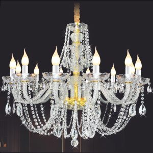 Đèn chùm trang trí cao cấp, kết hợp pha lê lấp lánh và chi tiết kim loại tinh xảo, mang lại vẻ đẹp hiện đại và sang trọng cho phòng khách, biệt thự hay sảnh lớn