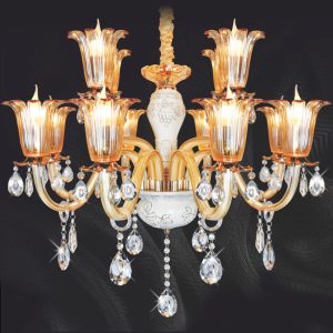 Đèn chùm trang trí cao cấp, kết hợp pha lê lấp lánh và chi tiết kim loại tinh xảo, mang lại vẻ đẹp hiện đại và sang trọng cho phòng khách, biệt thự hay sảnh lớn