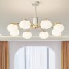 Đèn chùm trang trí cao cấp, kết hợp pha lê lấp lánh và chi tiết kim loại tinh xảo, mang lại vẻ đẹp hiện đại và sang trọng cho phòng khách, biệt thự hay sảnh lớn