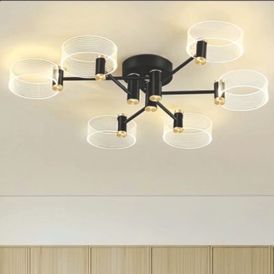 Đèn chùm trang trí cao cấp, kết hợp pha lê lấp lánh và chi tiết kim loại tinh xảo, mang lại vẻ đẹp hiện đại và sang trọng cho phòng khách, biệt thự hay sảnh lớn