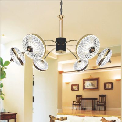 Đèn chùm trang trí cao cấp, kết hợp pha lê lấp lánh và chi tiết kim loại tinh xảo, mang lại vẻ đẹp hiện đại và sang trọng cho phòng khách, biệt thự hay sảnh lớn