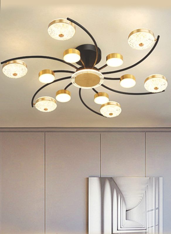 Đèn chùm trang trí cao cấp, kết hợp pha lê lấp lánh và chi tiết kim loại tinh xảo, mang lại vẻ đẹp hiện đại và sang trọng cho phòng khách, biệt thự hay sảnh lớn
