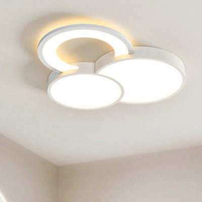 Đèn mâm trang trí phòng khách và phòng ngủ, mang đến không gian sống hiện đại, sang trọng và tiện nghi. Sản phẩm ứng dụng công nghệ chiếu sáng LED tiên tiến với ánh sáng ổn định, tiết kiệm điện và thân thiện với môi trường. Đèn không chỉ phục vụ nhu cầu chiếu sáng mà còn là điểm nhấn thẩm mỹ, giúp nâng tầm thiết kế nội thất và khẳng định phong cách sống đẳng cấp. Đây là lựa chọn hoàn hảo cho gia đình trẻ và những không gian hướng đến sự tiện nghi, tinh tế và bền vững.